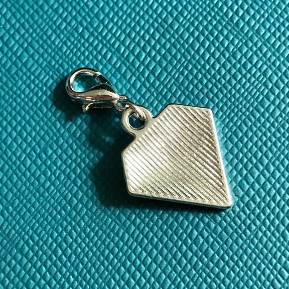❤️ NWOT - EFFY Large Diamond Shaped Silvertone Hanging Charm* ❤️ - Picture 7 of 9